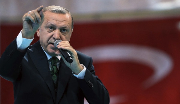اردوغان:ممکن است سفیر ترکیه را از ابوظبی خارج کنیم