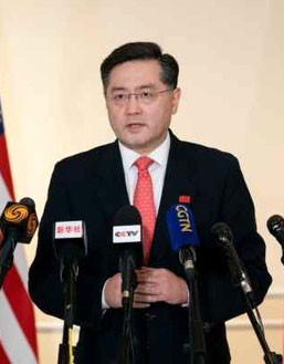 وزیر خارجه چین:واشنگتن در امور داخلی پکن دخالت نکند