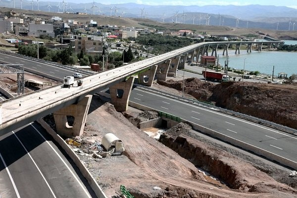 راه آهن رشت –انزلی –آستارا، مسیر مهم تجاری بین ایران و کشور‌های منطقه