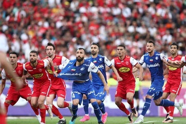 رقابت استقلال و پرسپولیس با تیم‌های چند ملیتی