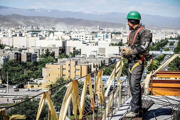 کارگران خانه‌دار می‌شوند