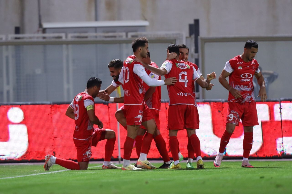 به احتمال ۹۰ درصد پرسپولیس قهرمان لیگ است