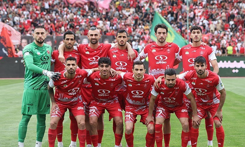 هوادار از پرسپولیس قهرمانی می‌خواهد
