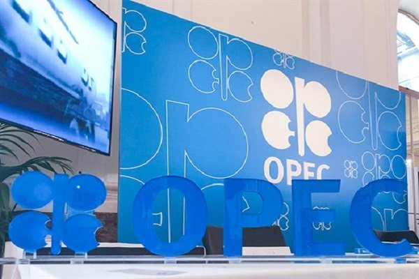 افت ذخیره‌سازی‌های نفت، عامل لغو کاهش عرضه اوپک‌پلاس