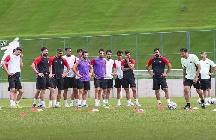 آخرین خبرهای نقل و انتقالاتی پرسپولیس؛ حذف بازیکن ازبک از لیست