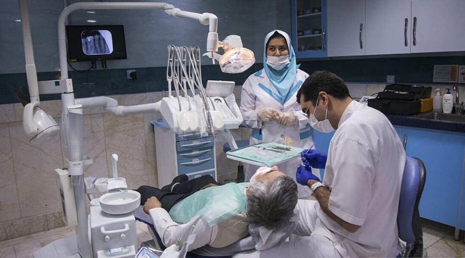مهلت ثبت نام آزمون ملی دانش آموختگان دندانپزشکی خارج از کشور آغاز شد