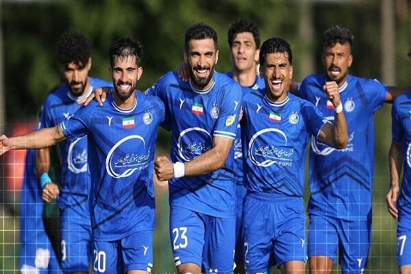 به آینده استقلال خوشبین هستم