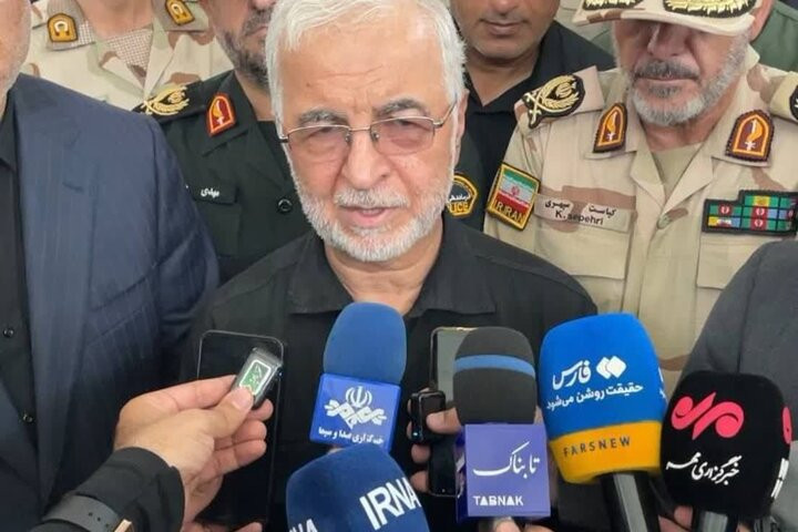 وزیر کشور: دولت و مجلس مصمم به انسداد کامل مرزهای شرقی هستند