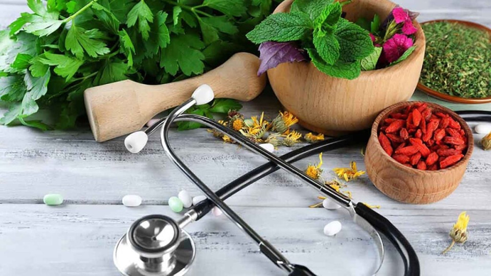 راهکارهای طب ایرانی برای رفع یبوست، خستگی و عطش در تابستان