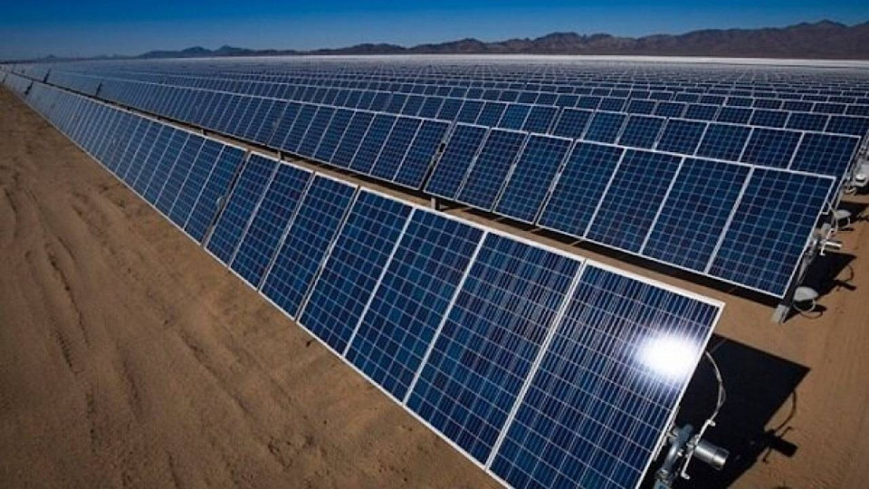 احداث مزارع بزرگ خورشیدی آغاز شده است