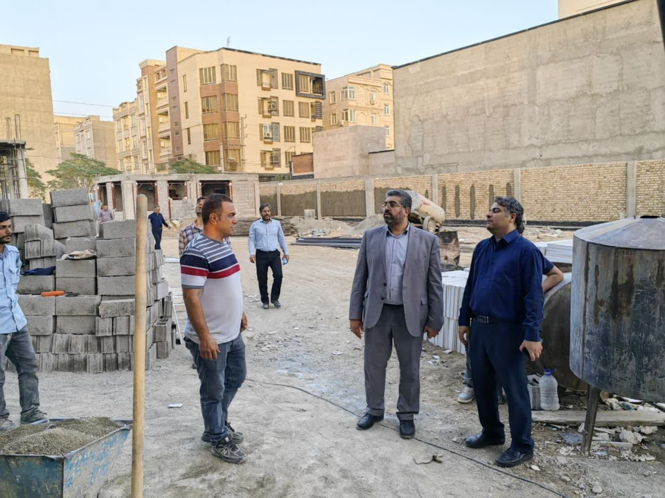 فرماندار قدس از مدارس در حال احداث بازدید کرد