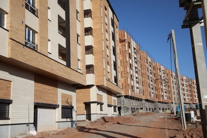 پایان انتظار چندساله متقاضیان؛ کلید واحدهای شهرک بهشتی تحویل شد