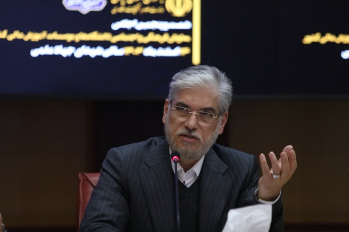 طول کارشناسی ارشد یکسال و دکتری  به ۳ سال کاهش می‌یابد؛ حذف آزمون جامع