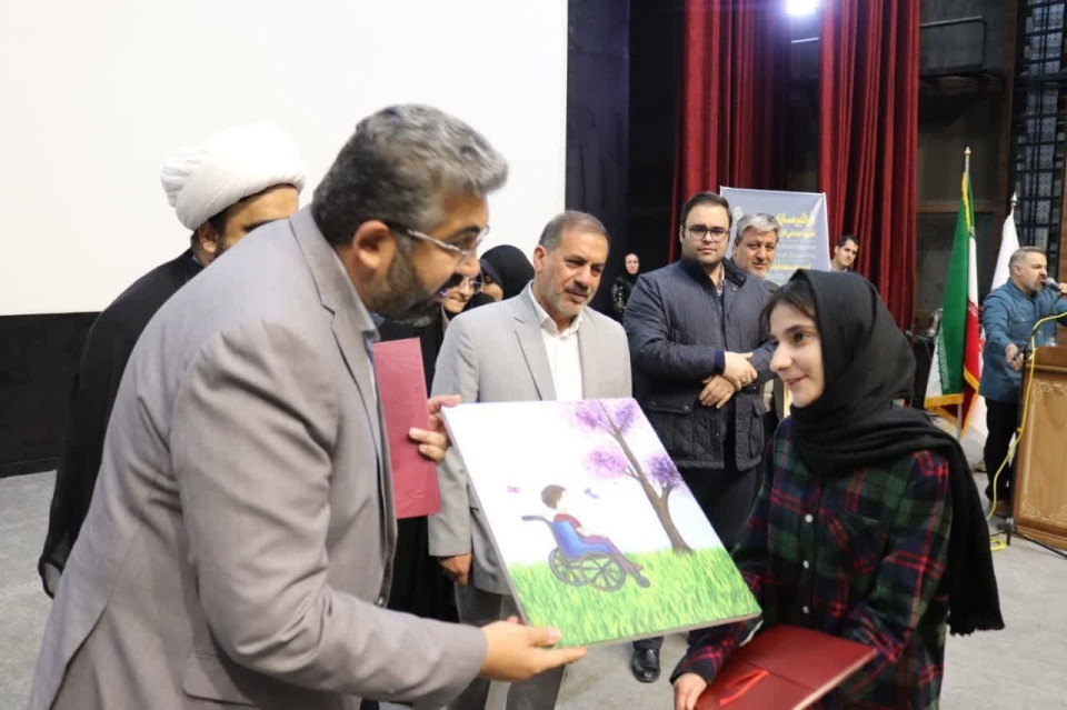 خدمت به معلولان، عین عمل به ارزش‌های  دینی و انقلابی است