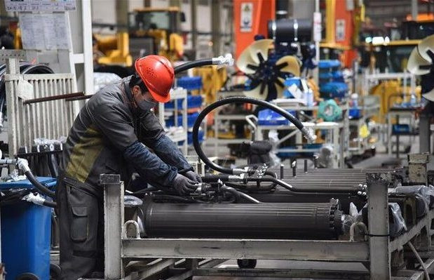 رشد ۴۳۴ درصدی سرمایه‌گذاری صنعتی  در گیلان؛۶۵۰۰ نفر شاغل شدند