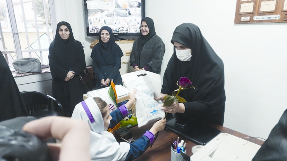 مديريت مشاركتي و استفاده از خرد جمعي در الويت كار ما قرار دارد