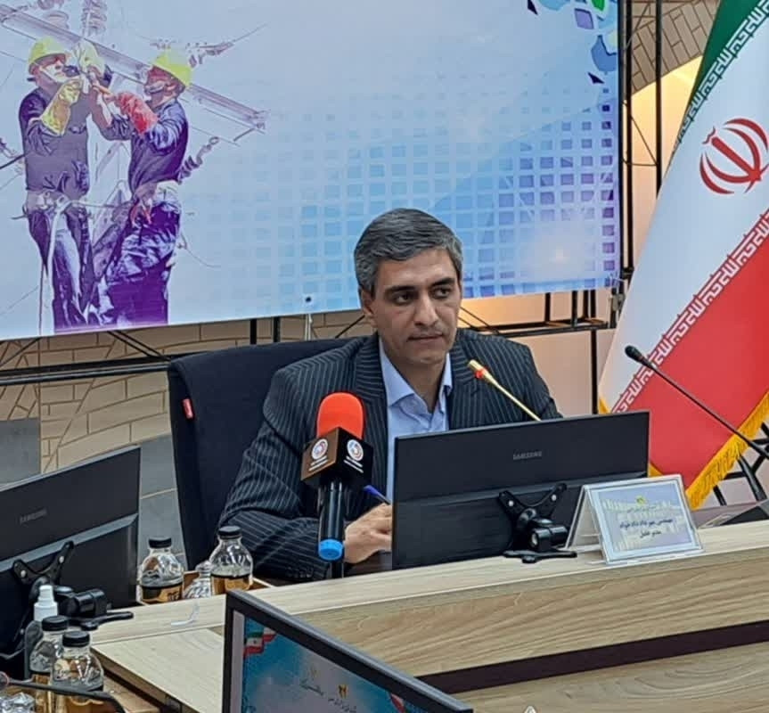 پایداری شبکه برق اصفهان حاصل تلاش شبانه‌روزی نیروهای فنی و عملیاتی است