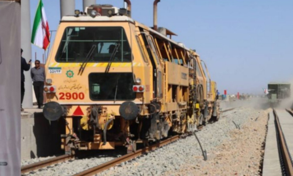 تحولی بزرگ در اقتصاد کشور با تکمیل مسیر ریلی زاهدان-چابهار