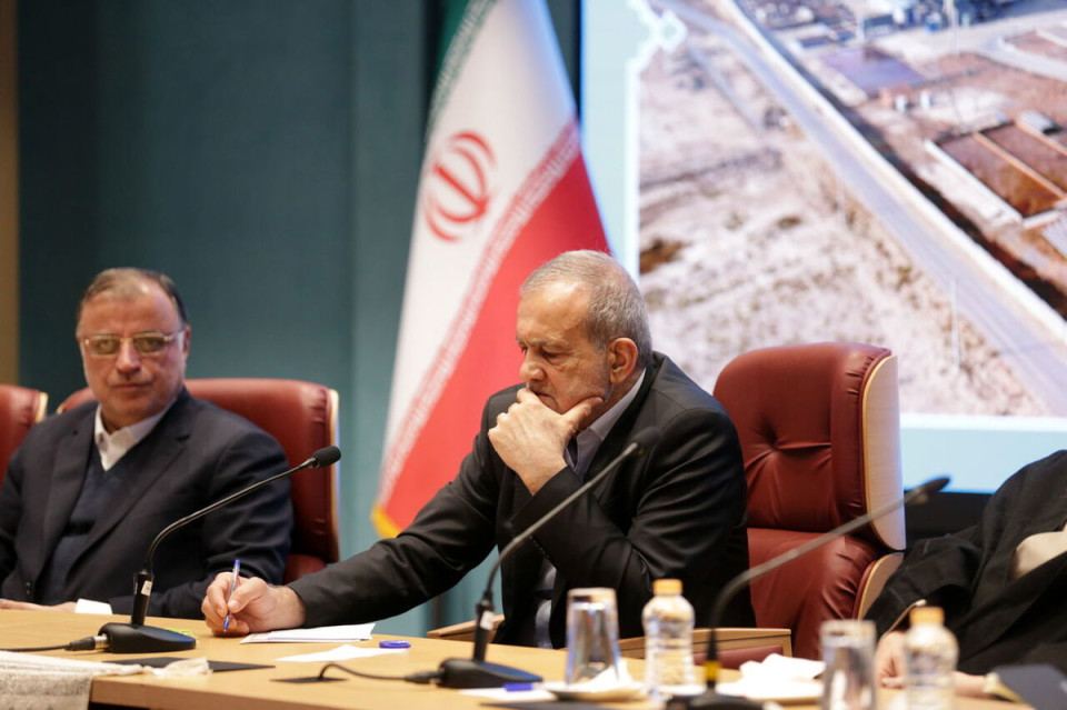 نارضایتی از سیستم اداری کشور بالاست