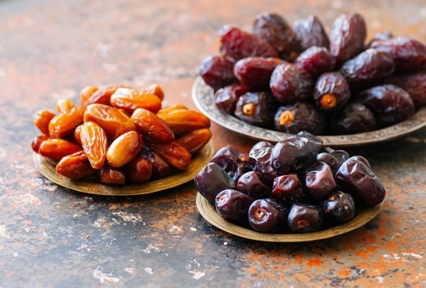 خرما جذب قند را کم می‌کند