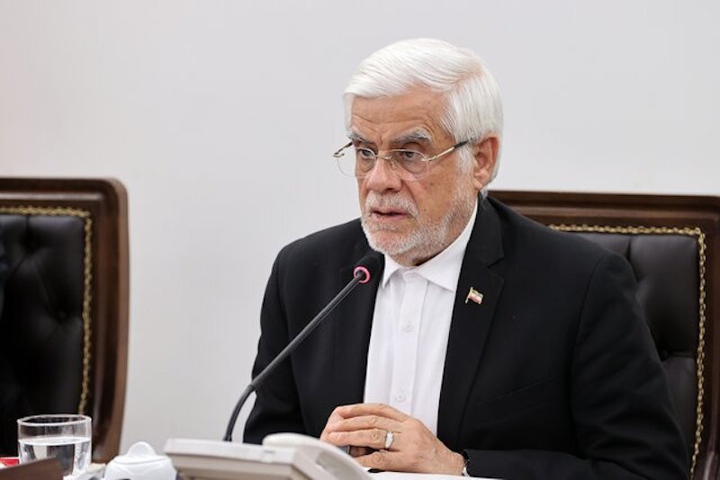 ارزش پرخاش یک دانشجو برای من بیشتر از تکریم افراد است