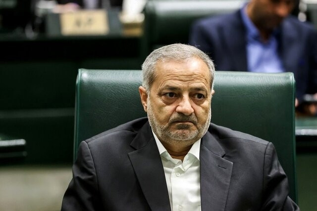 بهبود شرایط معیشتی معلمان از اولویت‌های وزارت آموزش و پرورش