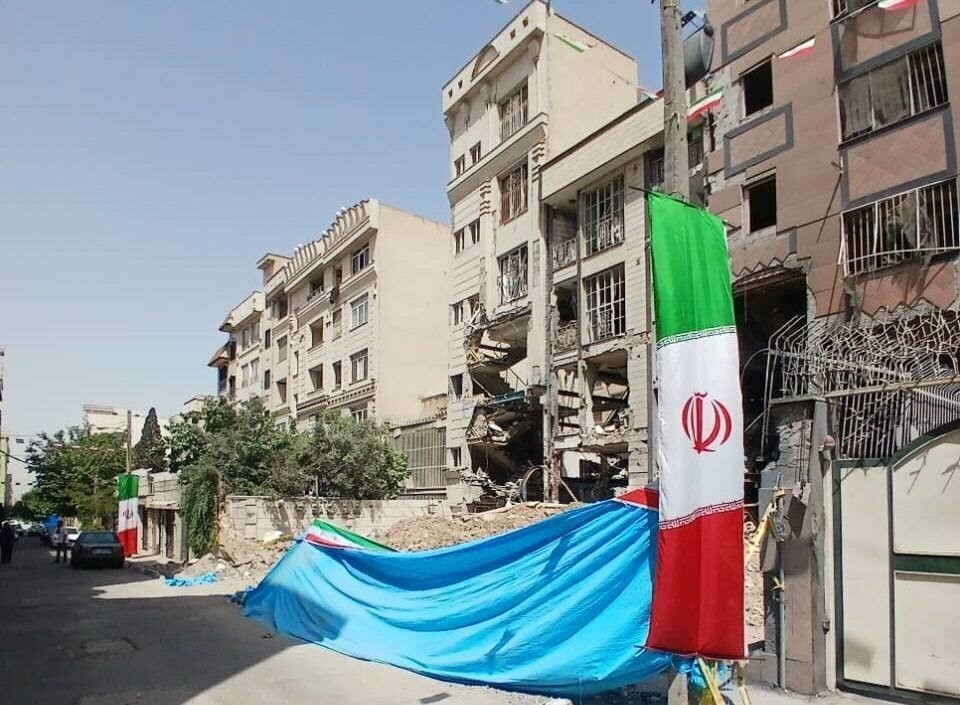 پرداخت ودیعه مسکن به آسیب‌دیدگان جنگ تحمیلی سوم در تهران آغاز شد