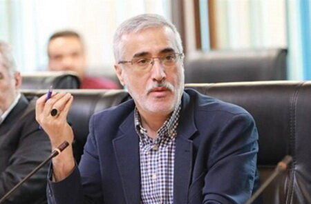 انباشت ۱۸ درصد از بازار دارویی کشور در خانه‌ها
