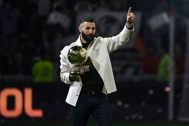 کریم بنزما در الهلال ماندنی شد