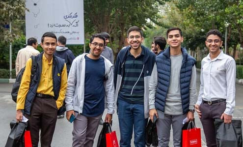 آغاز سال تحصیلی دانشگاه‌ها؛ آموزش در ۲۱ دانشگاه مجازی آغاز شد