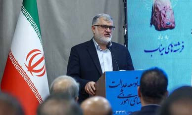 معتمدیان: نزدیک به ۷ میلیارد تومان در روز صرف مدرسه‌سازی می‌شود