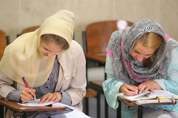 انتشار کارت آزمون بسندگی زبان فارسی «پارسیک» ۱۴۰۵ ؛ زمان دریافت کارت و رفع نقص اعلام شد