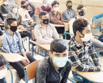 چكش مجازي و حضور حقيقي دانش‌آموزان در بحران كرونا!