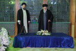 رهبر انقلاب در مرقد مطهر امام راحل(ره) حضور یافتند